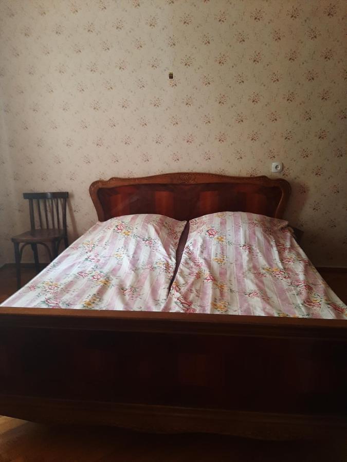 Hotel In Chiatura Eksteriør bilde